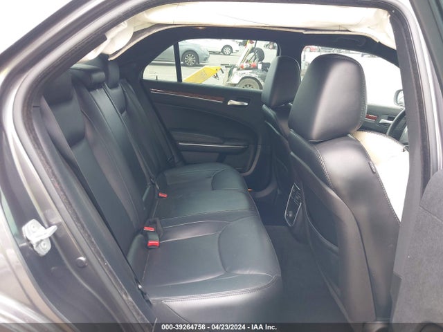 Chrysler 300 2014 2C3CCAAG4EH104309 Image 8