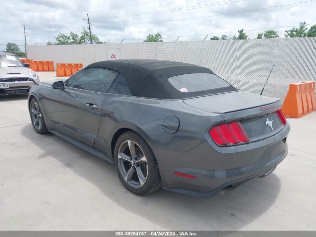 1FATP8EM7F5337611 Ford Mustang V6