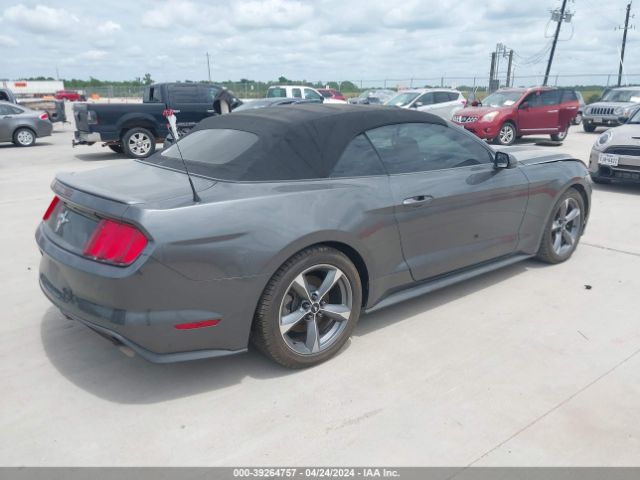 1FATP8EM7F5337611 Ford Mustang V6
