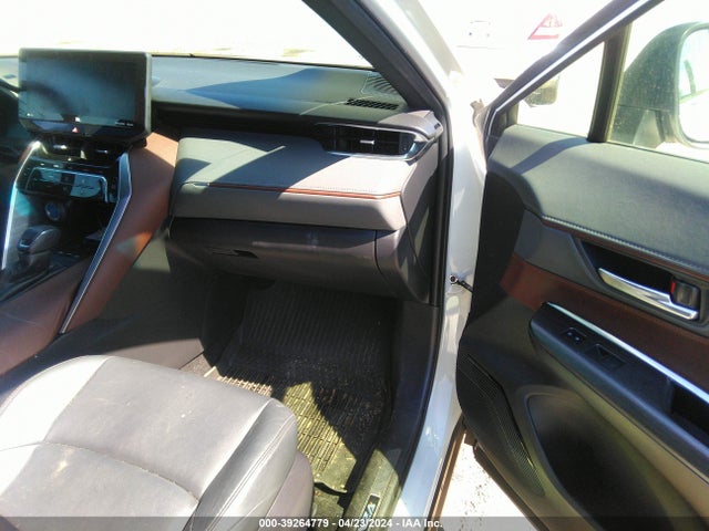 Toyota Venza Xle 2022 JTEAAAAH0NJ108627 Image 5