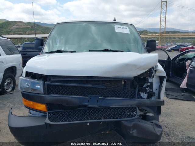 Chevrolet Express 2500 Work Van 2019 1GCWGBFG6K1169877 Image 12