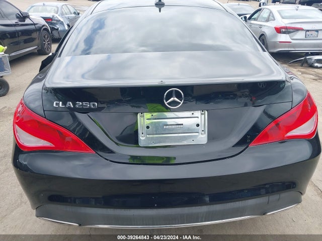 Mercedes-Benz CLA 250 2018 WDDSJ4EB0JN564863 Image 16