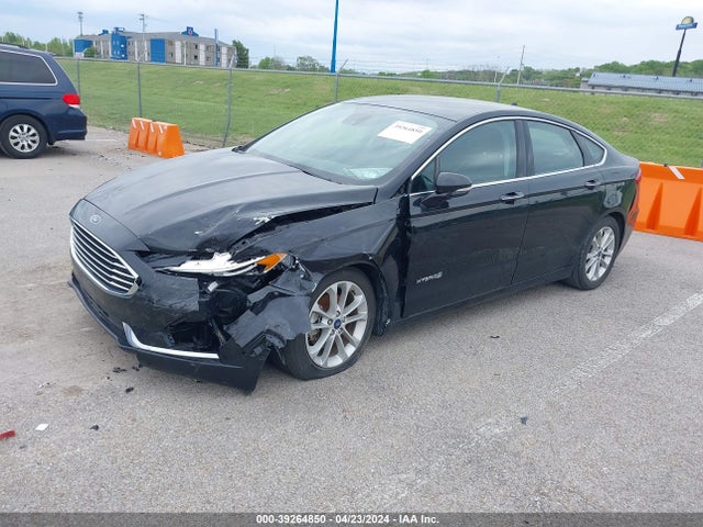 Ford Fusion Hybrid Sel 2019 3FA6P0MU2KR182974 Image 2