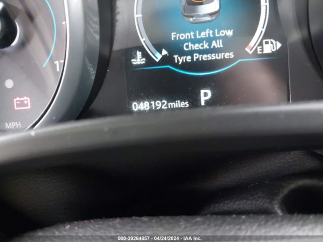 SAJAJ4FX9JCP21335 Jaguar Xe 25t Premium