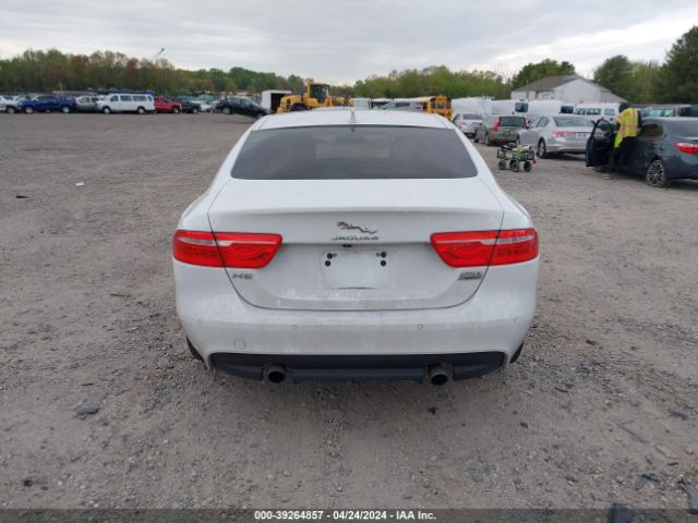 SAJAJ4FX9JCP21335 Jaguar Xe 25t Premium