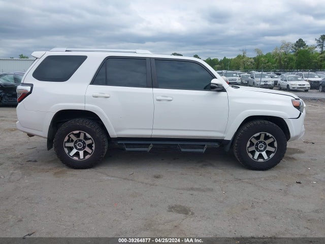 Toyota 4runner Sr5 Premium 2016 JTEBU5JRXG5399337 Image 13