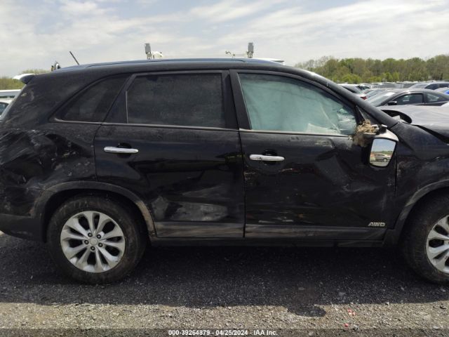 5XYKUDA79EG468715 KIA Sorento Ex V6