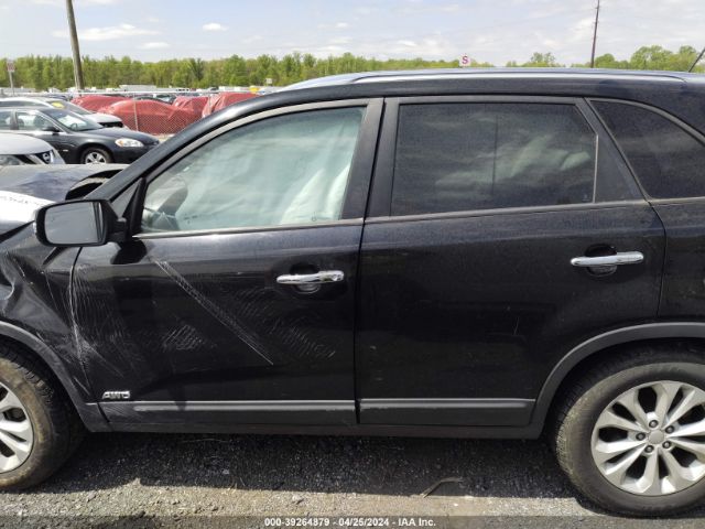 5XYKUDA79EG468715 KIA Sorento Ex V6
