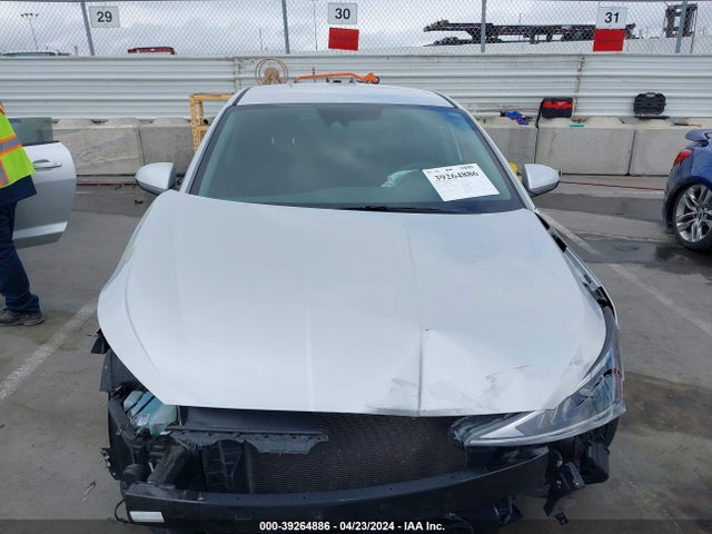 Hyundai ELANTRA SEL 2019 5NPD84LF2KH426182 Image 13
