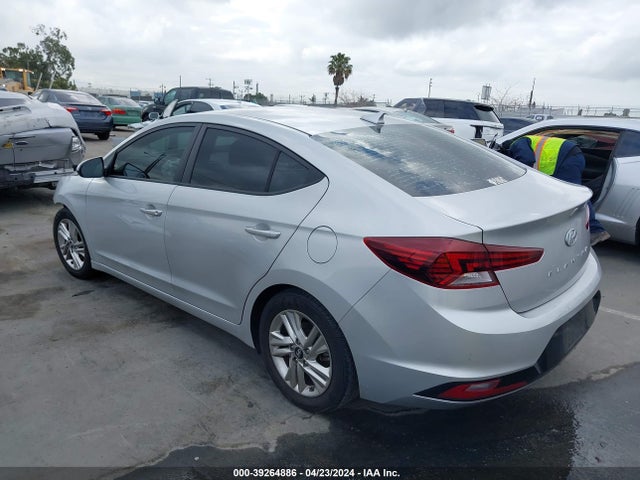 Hyundai ELANTRA SEL 2019 5NPD84LF2KH426182 Image 3
