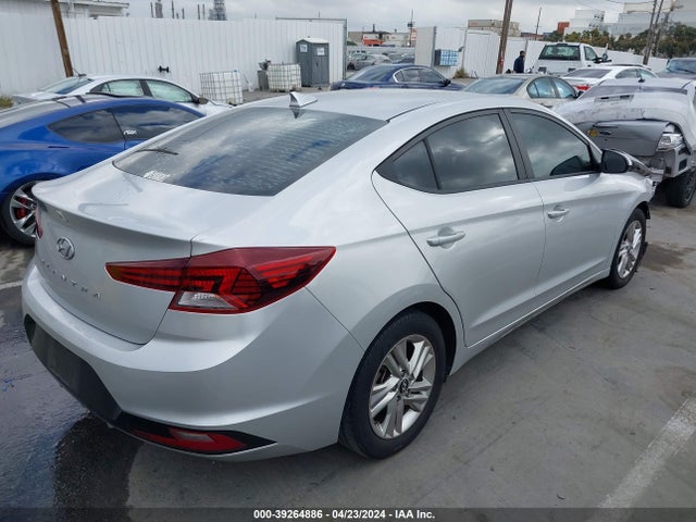 Hyundai ELANTRA SEL 2019 5NPD84LF2KH426182 Image 4
