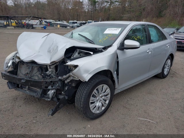 Toyota CAMRY LE 2014 4T4BF1FK5ER432445 Image 2