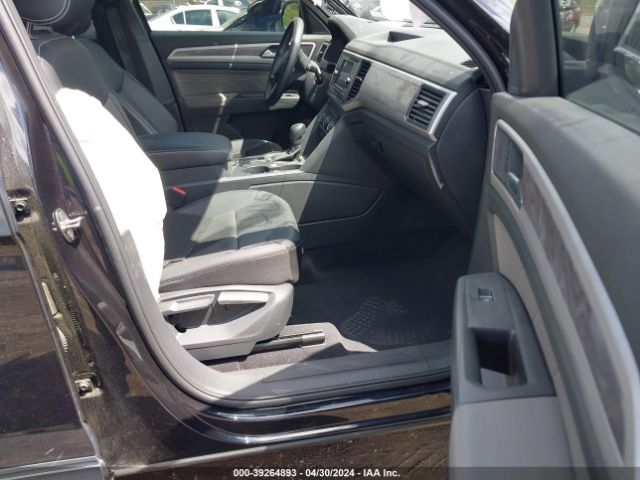 1V2DC2CA4NC227883 Volkswagen Atlas Cross Sport 2.0t Se