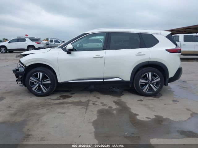 5N1AT3CA3MC804262 Nissan Rogue Sl Fwd