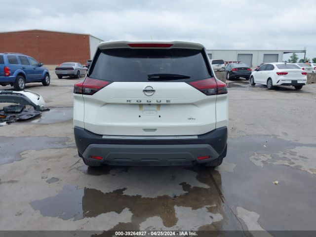 5N1AT3CA3MC804262 Nissan Rogue Sl Fwd