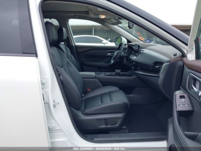 5N1AT3CA3MC804262 Nissan Rogue Sl Fwd