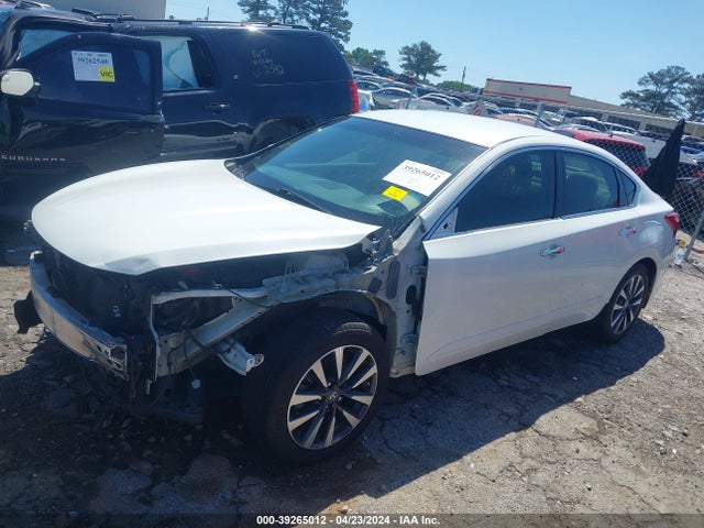 Nissan Altima 2.5 Sv 2017 1N4AL3AP4HC171455 Image 2