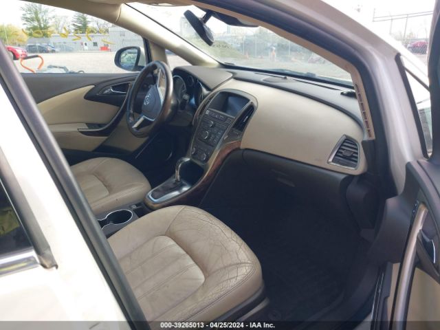 1G4PS5SK5E4243156 Buick Verano Leather Group