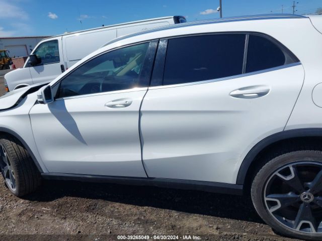WDCTG4EB0KU017669 Mercedes-Benz GLA 250