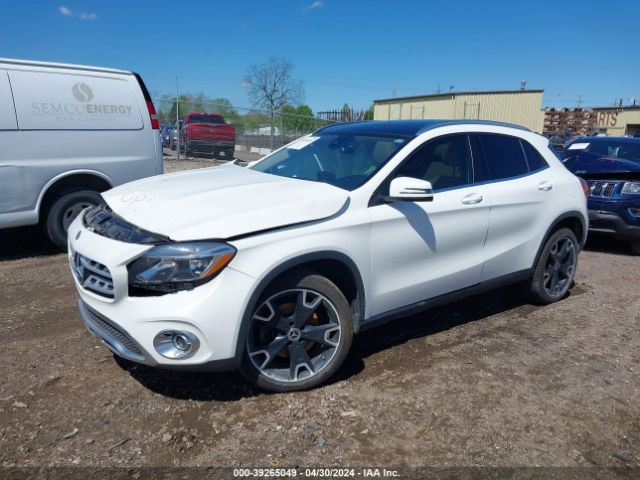 WDCTG4EB0KU017669 Mercedes-Benz GLA 250