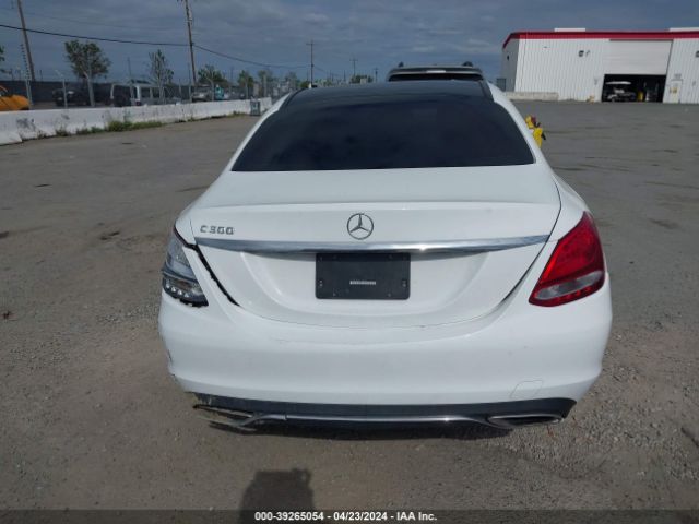 55SWF4JB8HU184292 Mercedes-Benz C 300 Luxury/sport