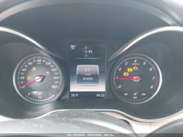 55SWF4JB8HU184292 Mercedes-Benz C 300 Luxury/sport