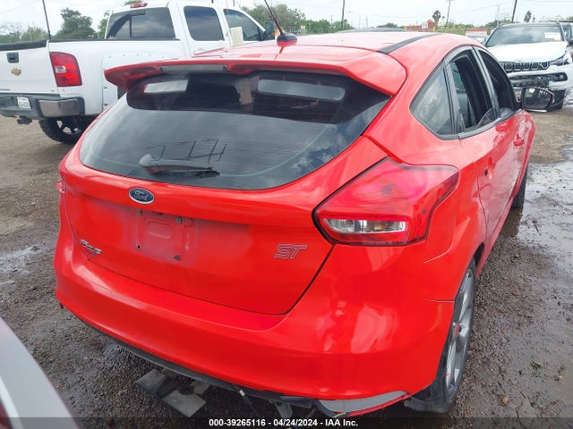 Ford FOCUS ST 2017 1FADP3L90HL315339 Image 16