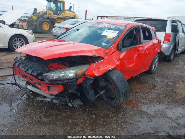 Ford FOCUS ST 2017 1FADP3L90HL315339 Image 2