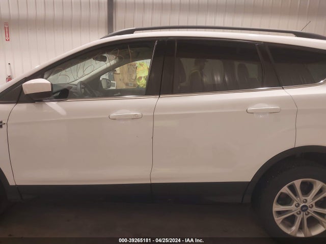 Ford ESCAPE SE 2017 1FMCU9GD1HUC79926 Image 14