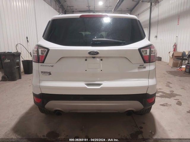 Ford ESCAPE SE 2017 1FMCU9GD1HUC79926 Image 16