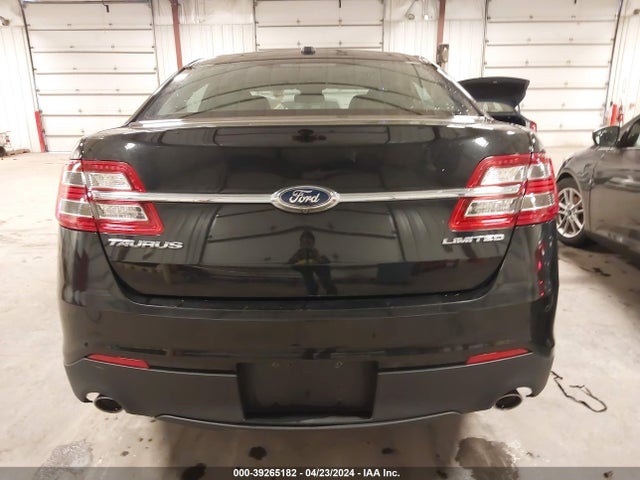 1FAHP2F8XFG171061 Ford Taurus Limited