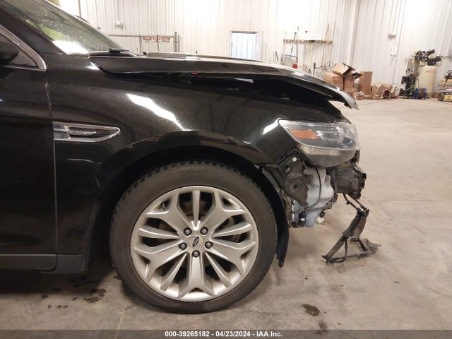 1FAHP2F8XFG171061 Ford Taurus Limited