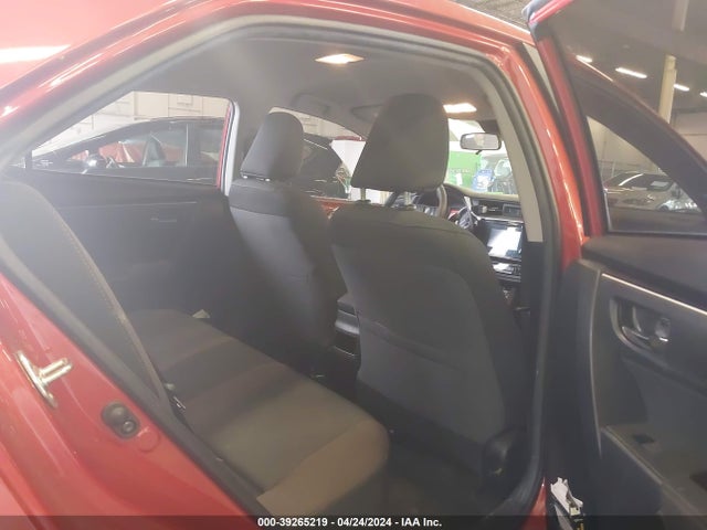 Toyota COROLLA LE 2018 5YFBURHE5JP847380 Image 8