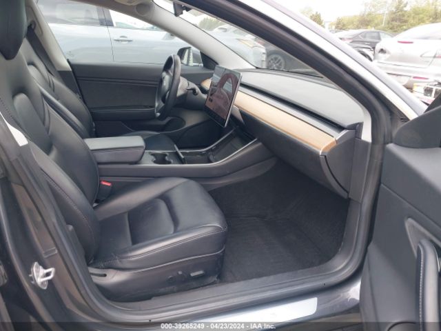 5YJ3E1EB6JF119608 Tesla Model 3 Long Range/performance
