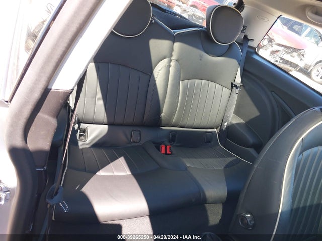 2007 MINI COOPER S WMWMF73507TT83508 Photo 7