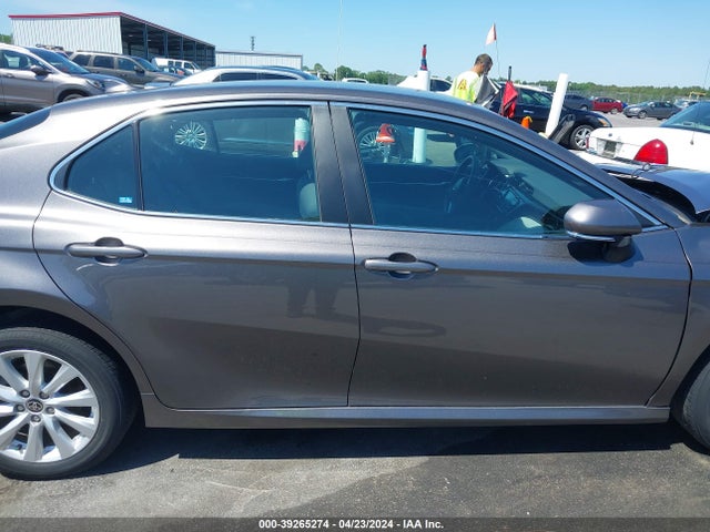Toyota CAMRY LE 2020 4T1L11AK8LU990811 Image 14