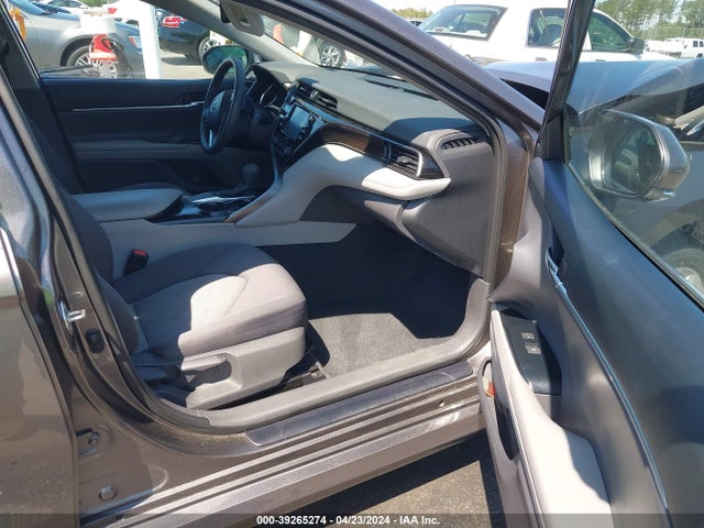 Toyota CAMRY LE 2020 4T1L11AK8LU990811 Image 5