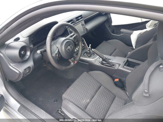 Toyota GR86 2023 JF1ZNBB1XP9761477 Image 5