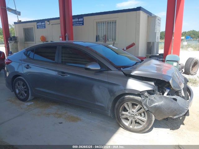 Hyundai Elantra Value Edition 2018 5NPD84LF7JH367418 Image 14