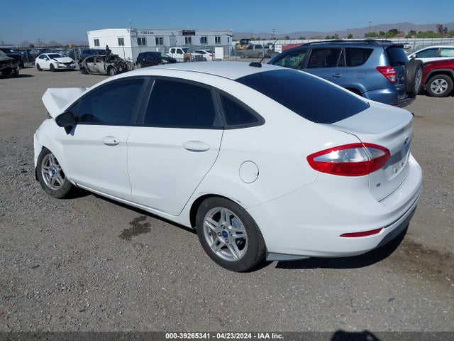 Ford FIESTA SE 2018 3FADP4BJ6JM144375 Image 3