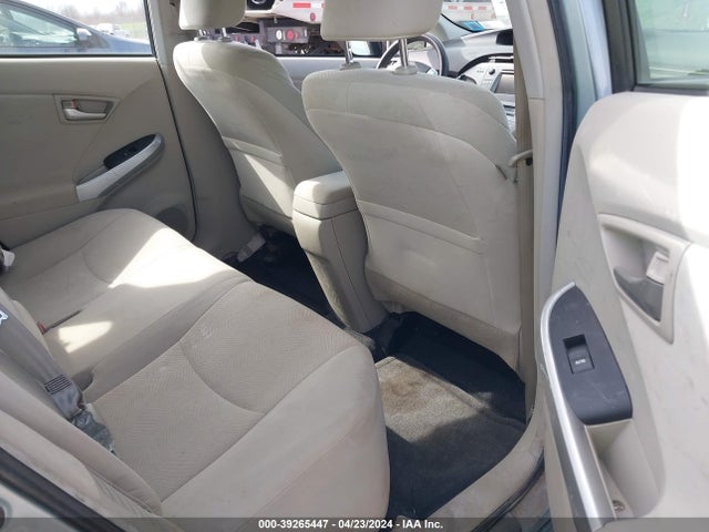 2014 Toyota Prius Two მანქანა იყიდება აუქციონზე, vin: JTDKN3DU1E1804916, აუქციონის ნომერი: 39265447