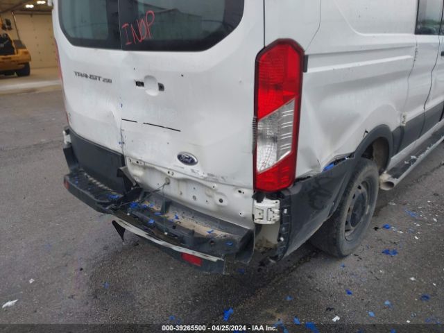 1FTYR1ZM4GKA47521 Ford Transit-250