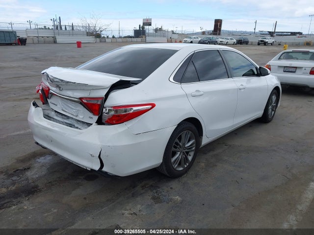 Toyota CAMRY SE 2015 4T1BF1FK0FU939247 Image 4