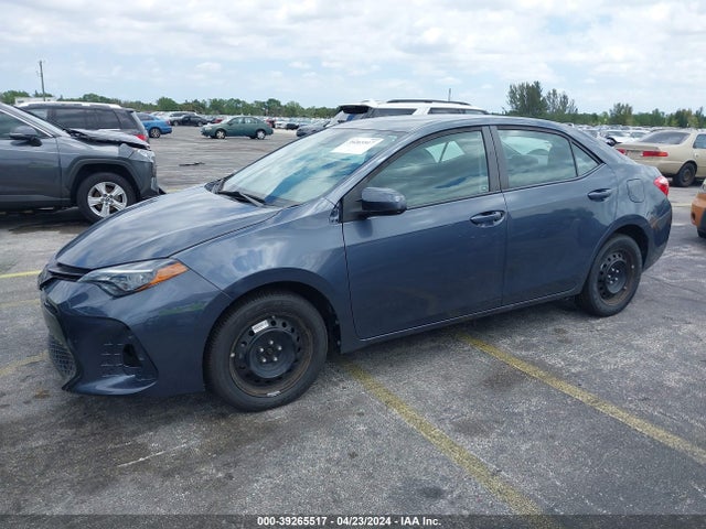Toyota COROLLA LE 2019 5YFBURHE6KP949725 Image 2