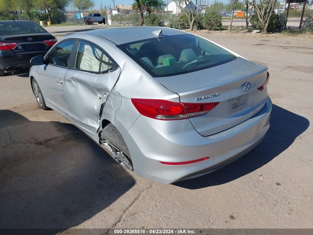 Hyundai ELANTRA SE 2017 5NPD84LF3HH018265 Image 3