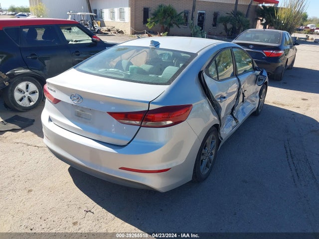 Hyundai ELANTRA SE 2017 5NPD84LF3HH018265 Image 4