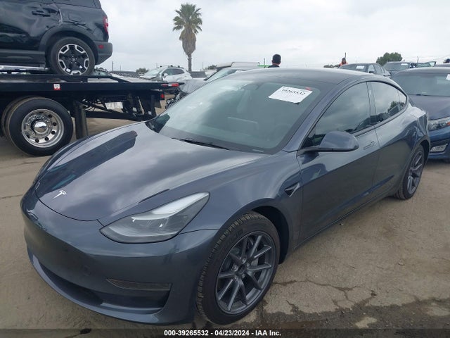 Tesla Model 3 Rear-wheel Drive 2023 5YJ3E1EA9PF576767 Image 2