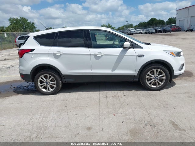 Ford ESCAPE SE 2019 1FMCU9GDXKUA98282 Image 13