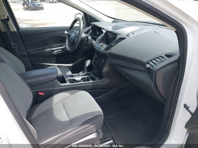 Ford ESCAPE SE 2019 1FMCU9GDXKUA98282 Image 5