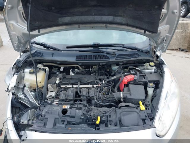 3FADP4BJ9FM199166 Ford FIESTA SE